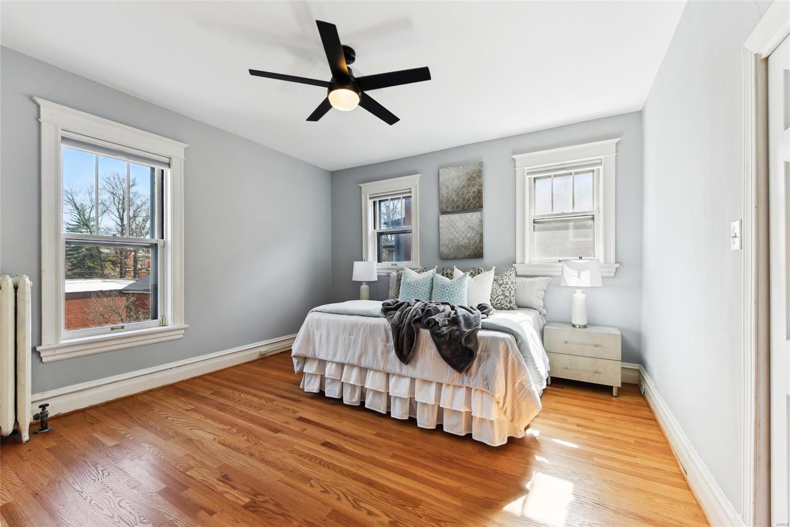 6339 Waterman Avenue