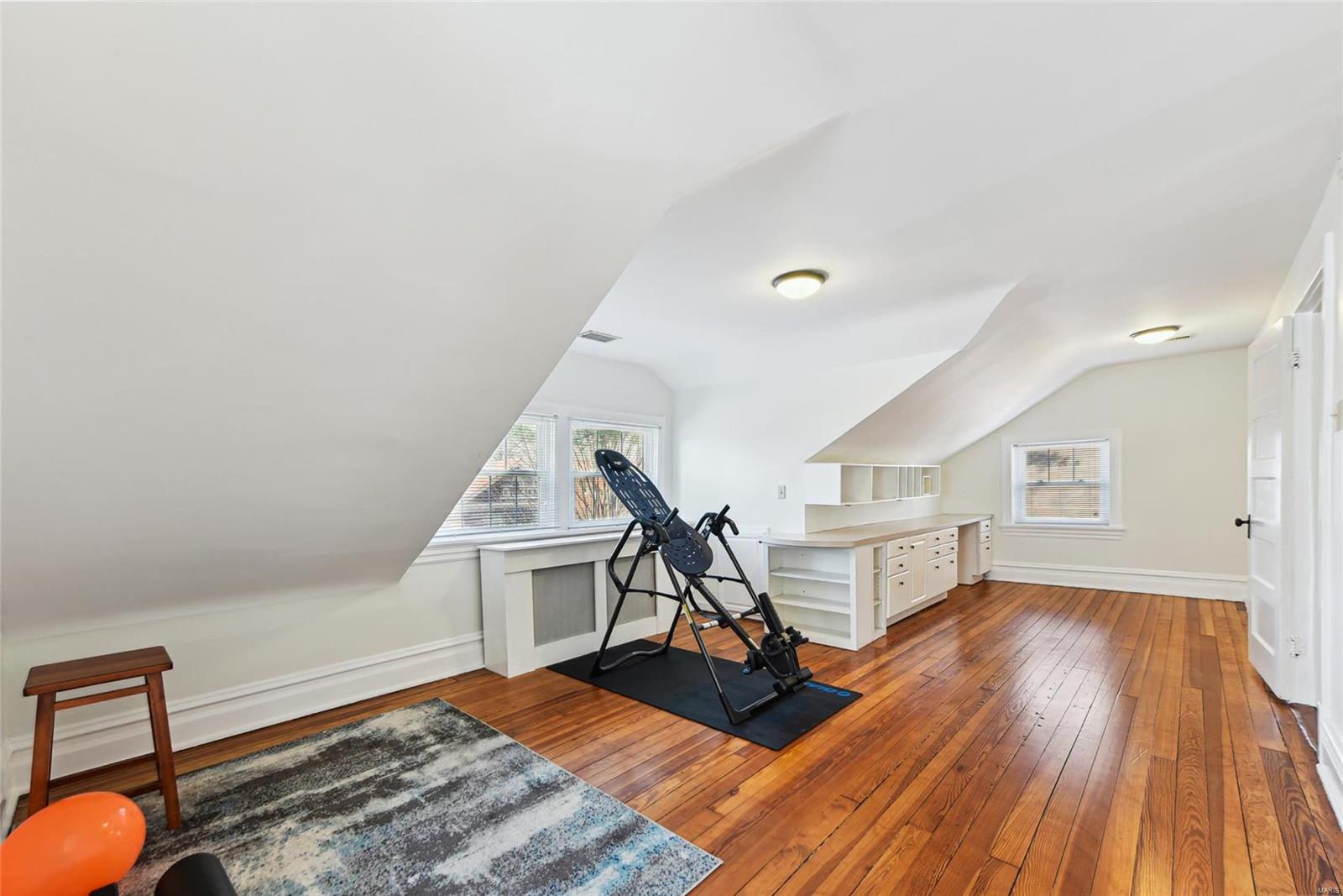 6339 Waterman Avenue