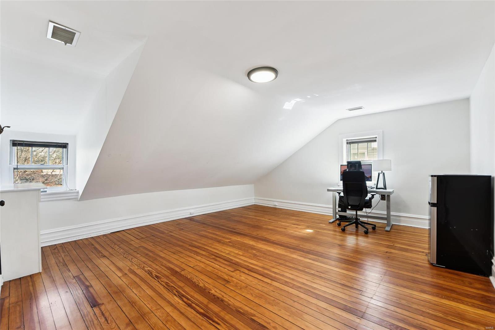 6339 Waterman Avenue