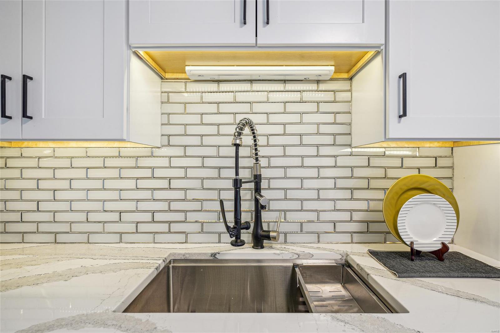 667 S Kirkwood Road Unit: 203