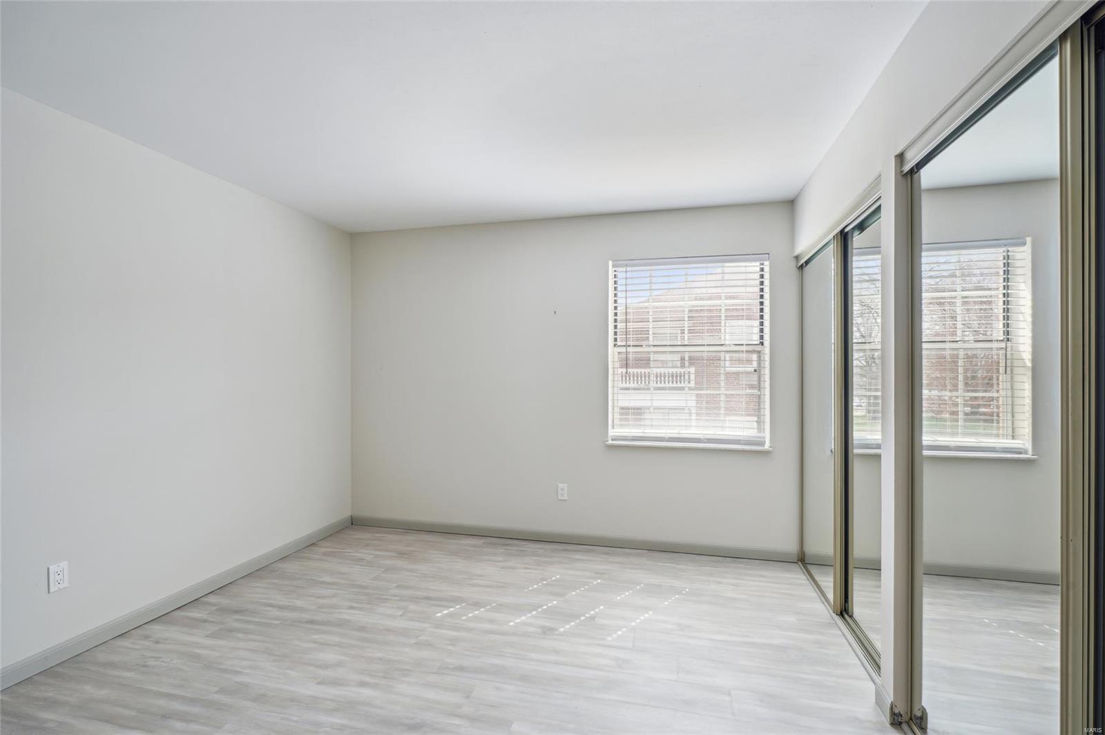 667 S Kirkwood Road Unit: 203