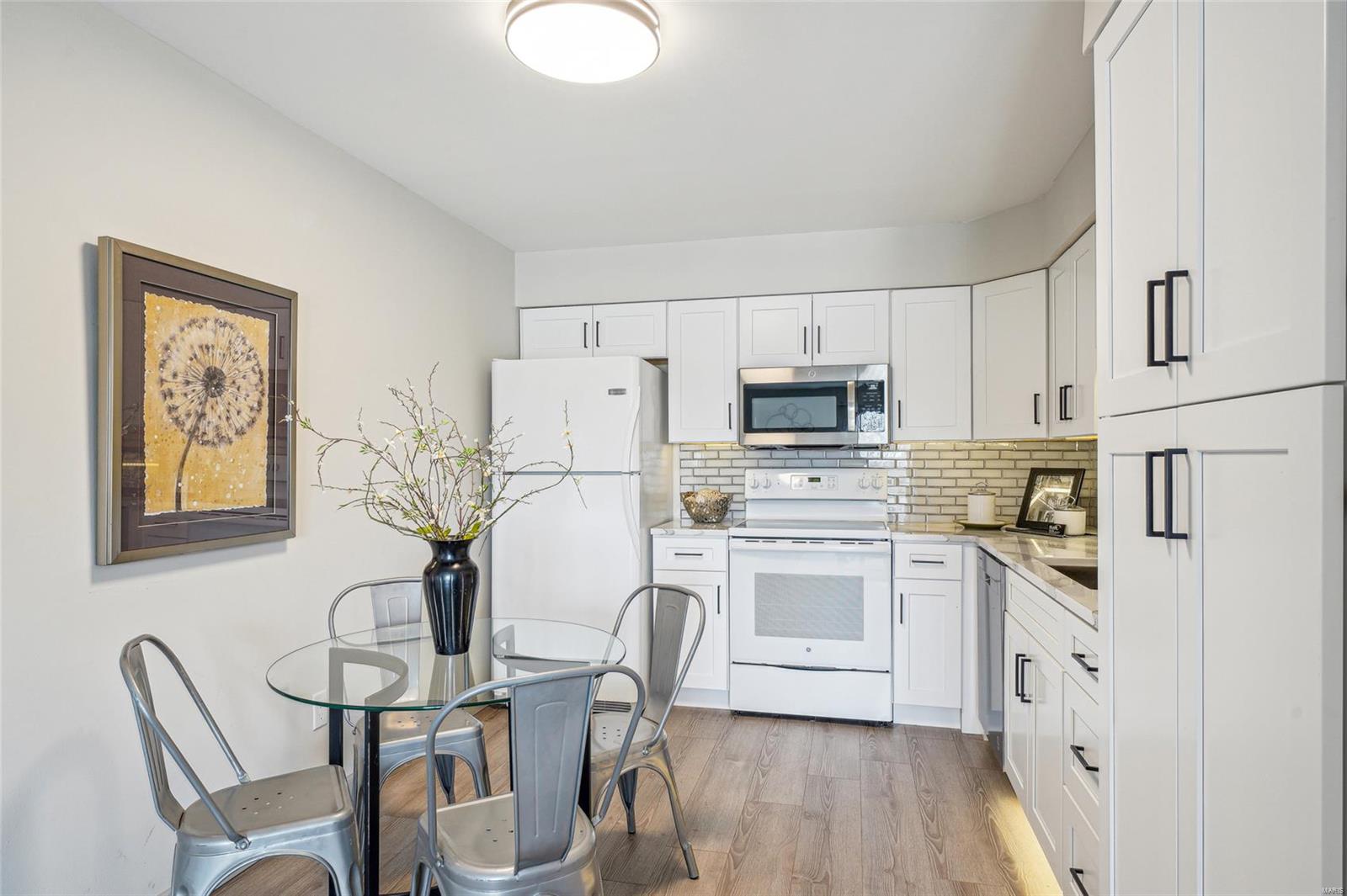667 S Kirkwood Road Unit: 203