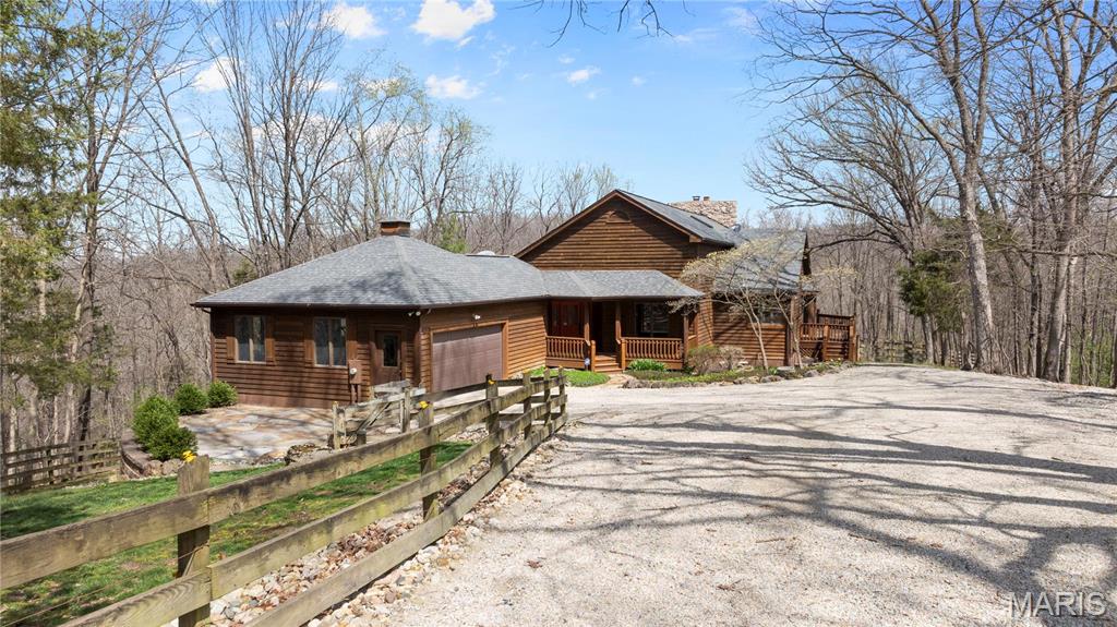 313 Fairfield Oak Spur