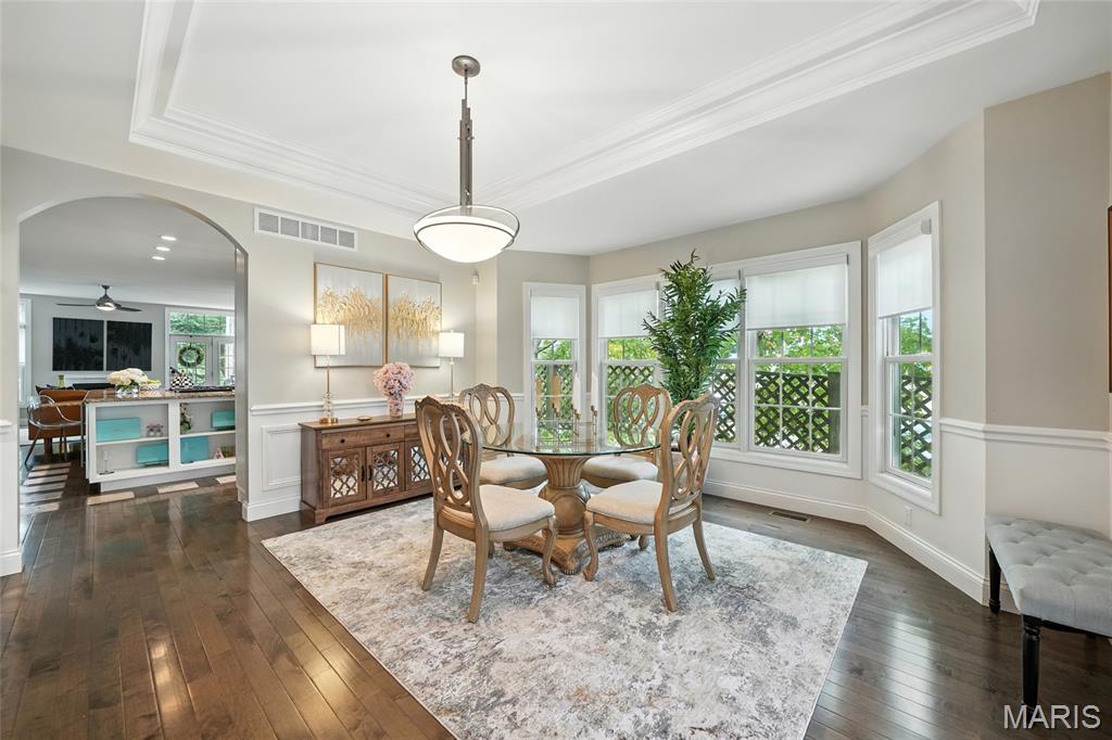 545 North And South Road