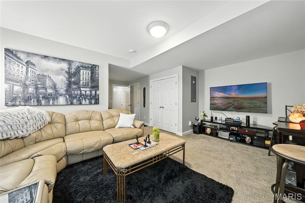 545 North And South Road