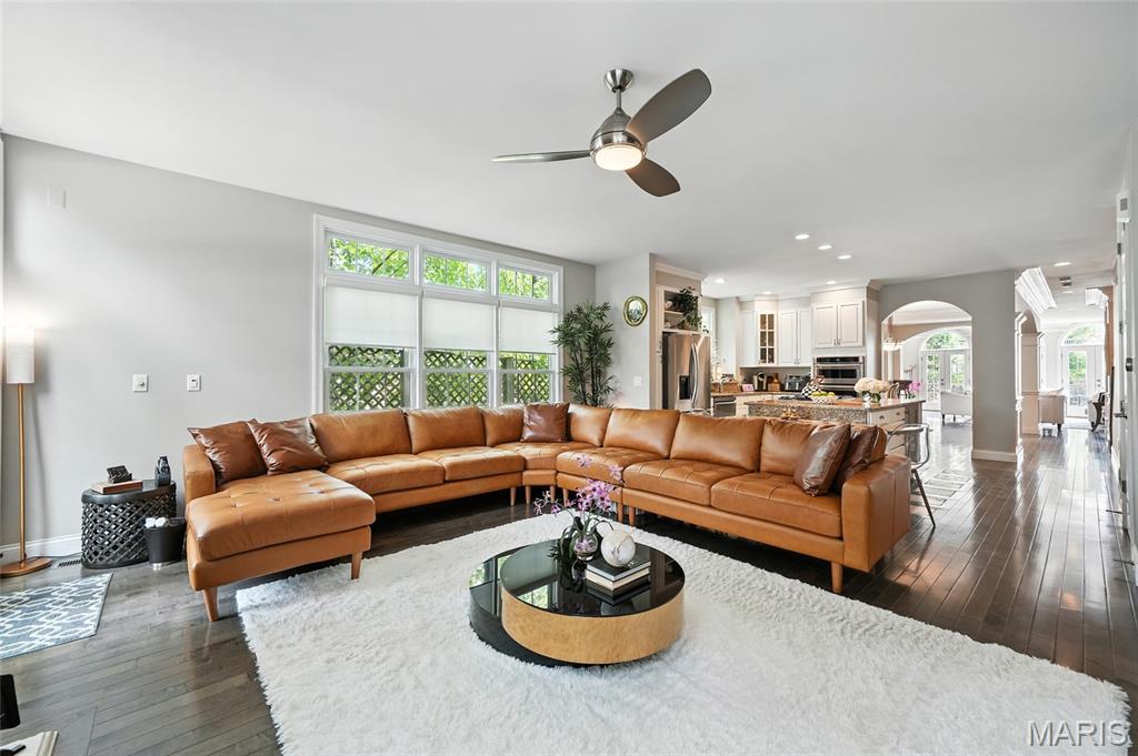 545 North And South Road