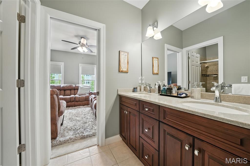 545 North and South Road