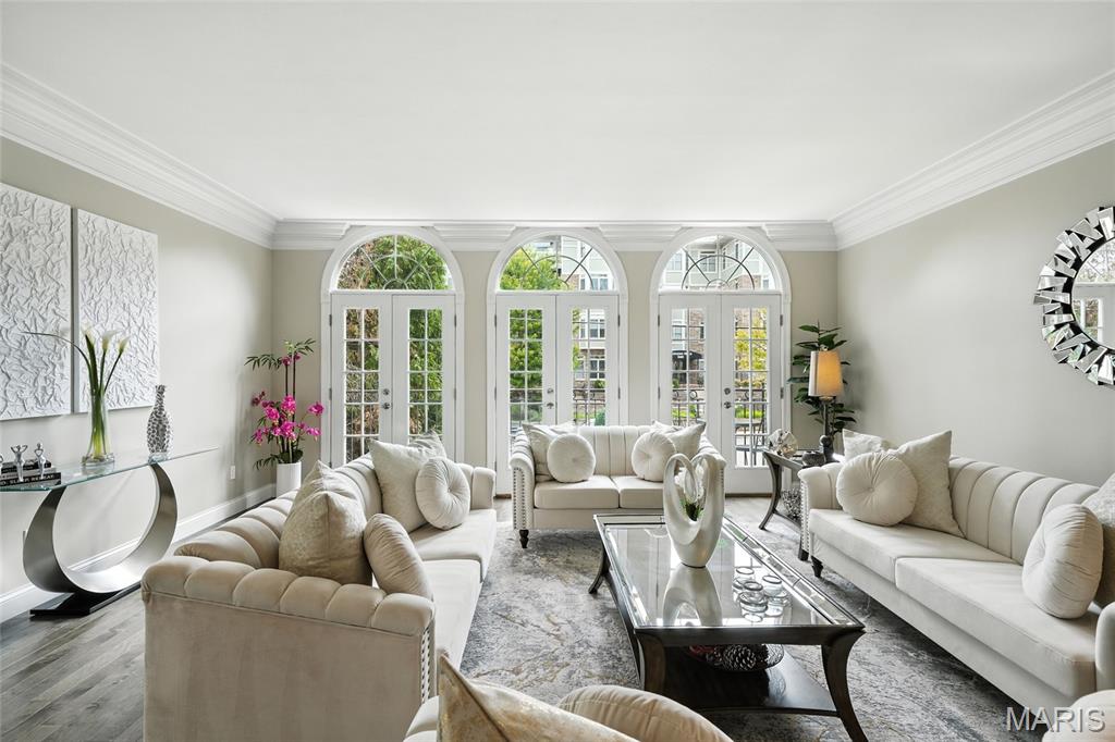 545 North and South Road