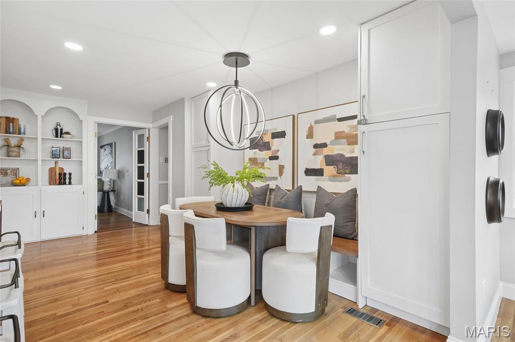 1612 Dougherty Ferry Road