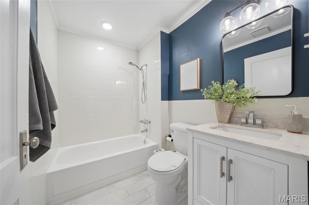 1612 Dougherty Ferry Road