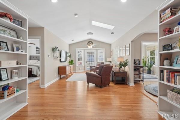 534 E Jefferson Avenue