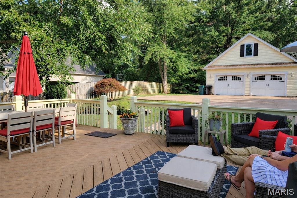 534 E Jefferson Avenue