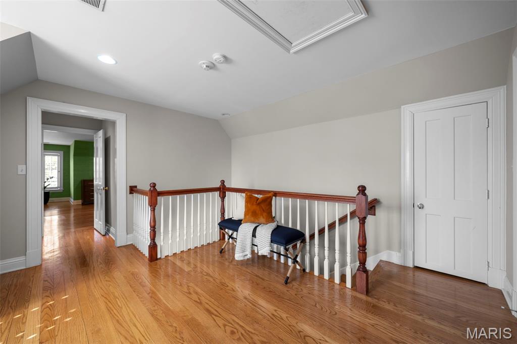 13456 Thornhill Drive