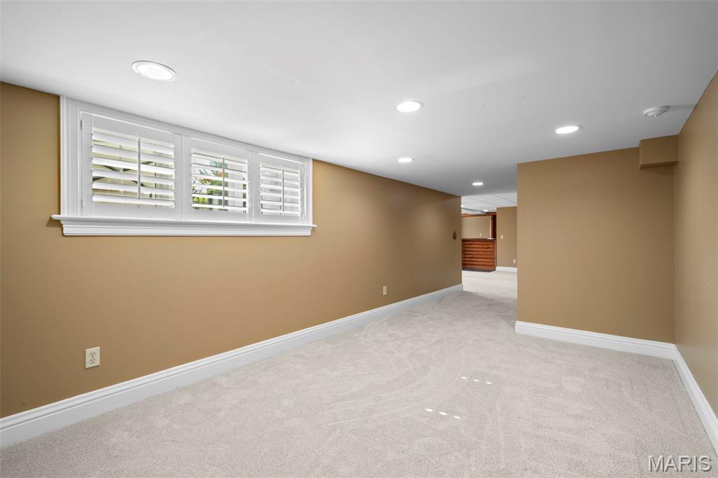 13456 Thornhill Drive