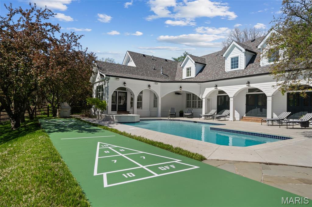 13456 Thornhill Drive