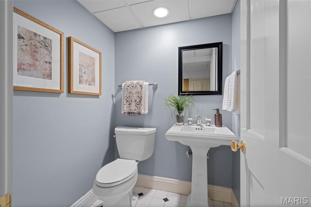 13456 Thornhill Drive