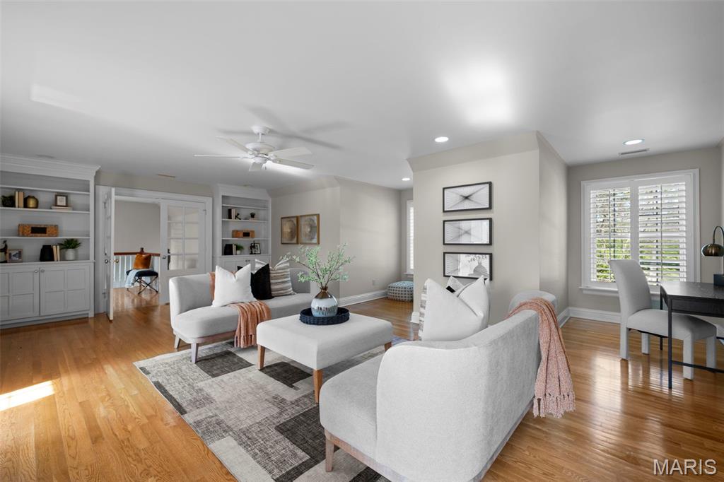 13456 Thornhill Drive