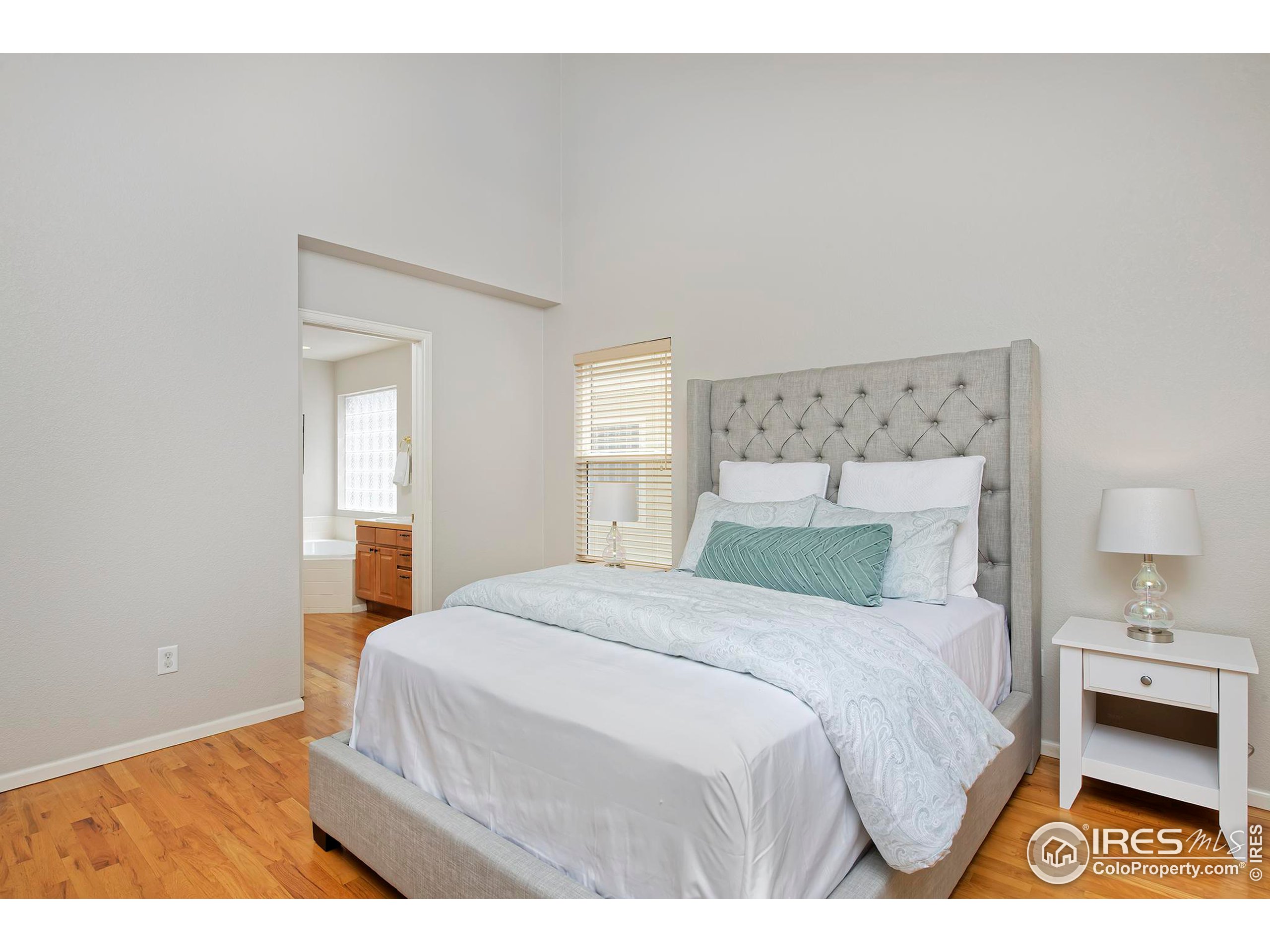 3500 Swanstone Dr 62