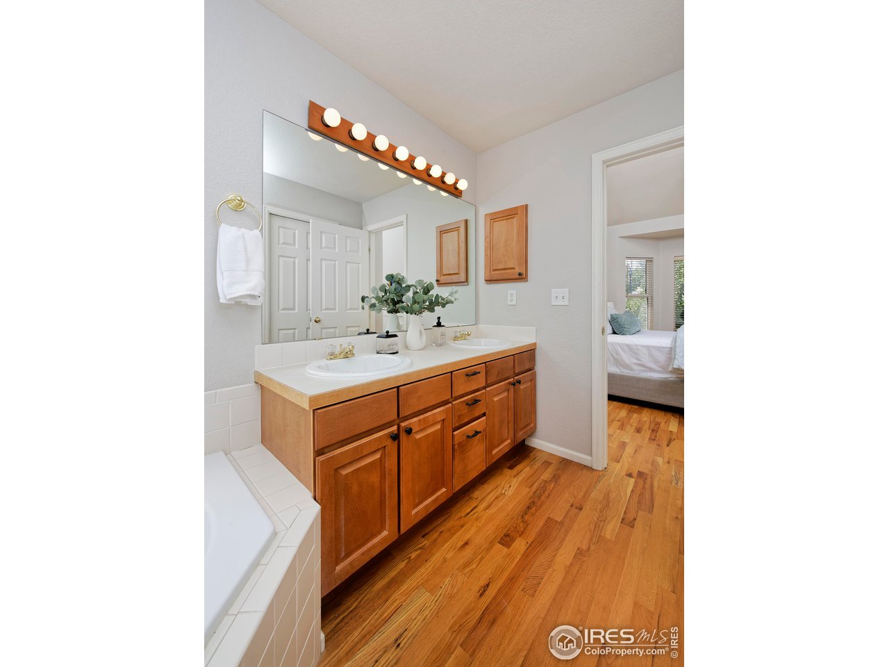 3500 Swanstone Dr 62