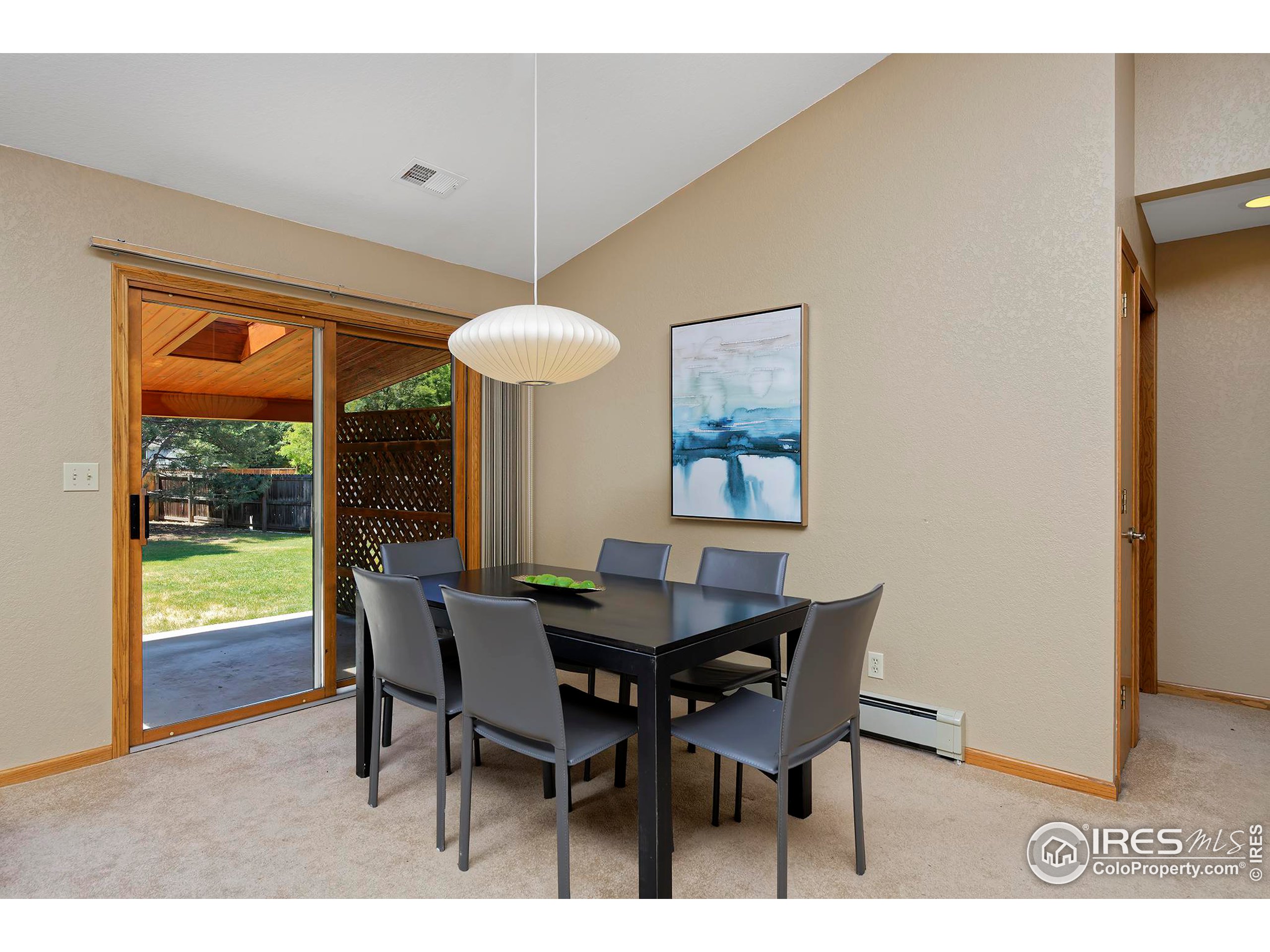 2839 Garrett Dr