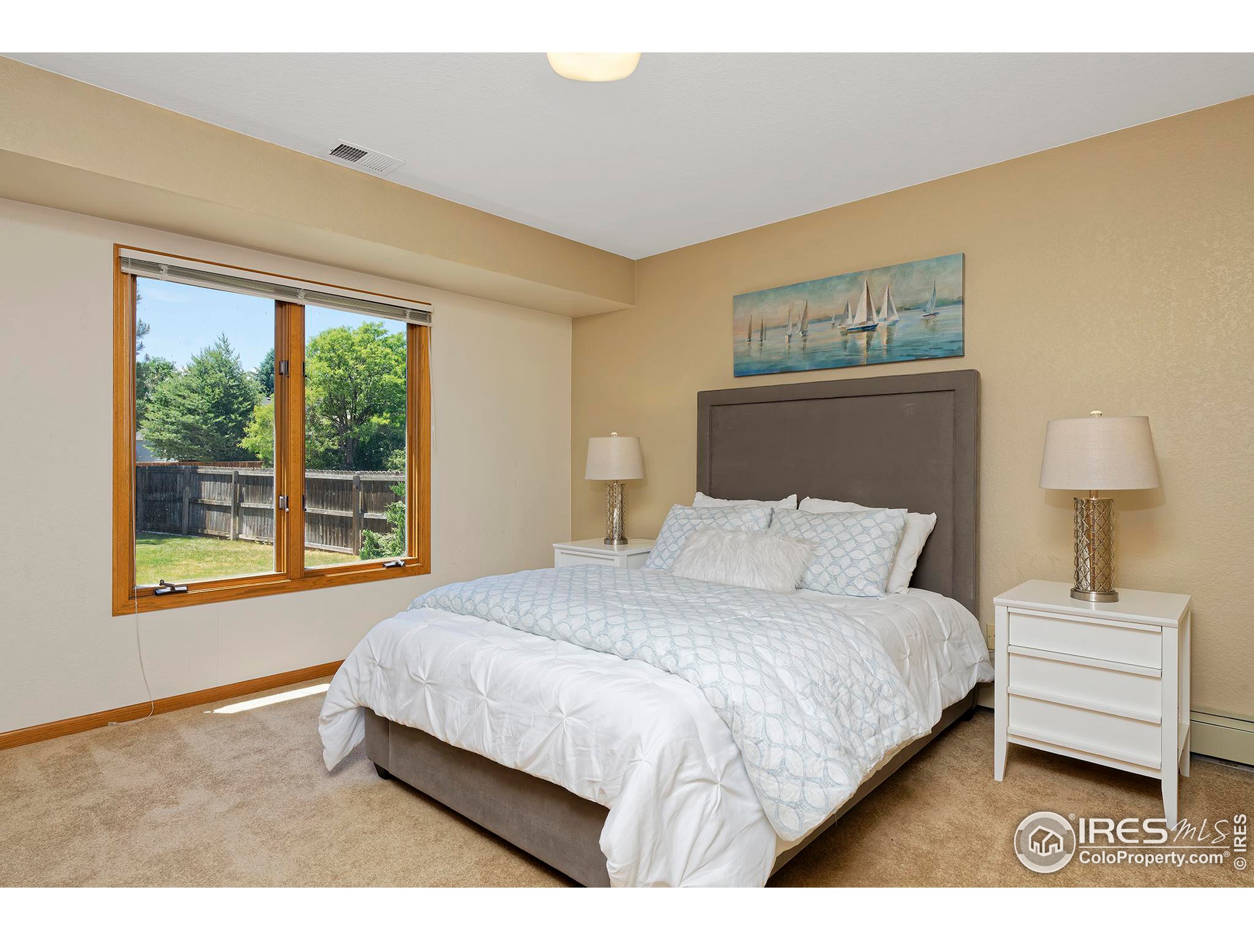 2839 Garrett Dr
