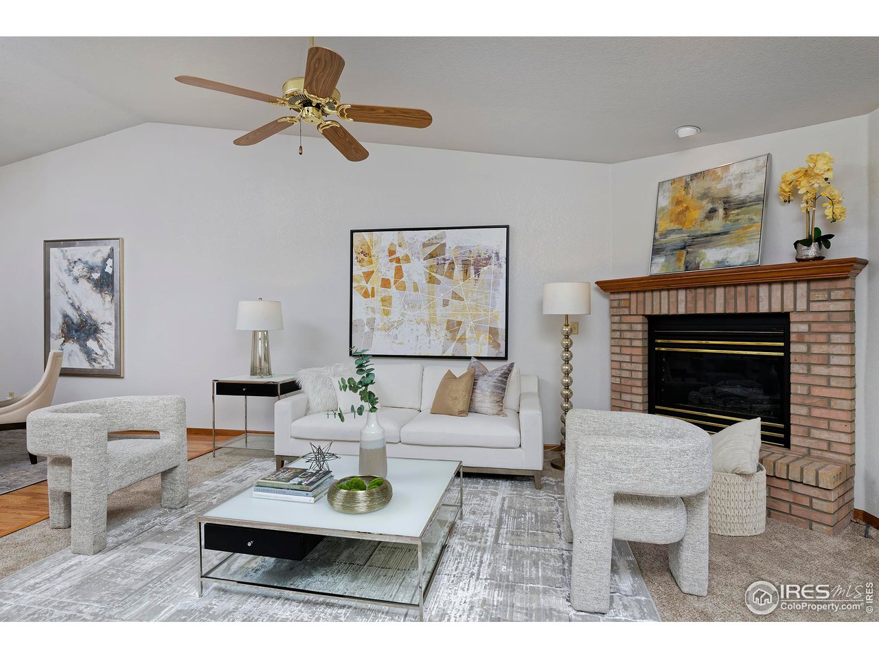 1531 W Swallow Rd 26