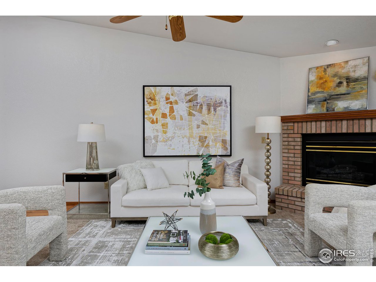 1531 W Swallow Rd 26