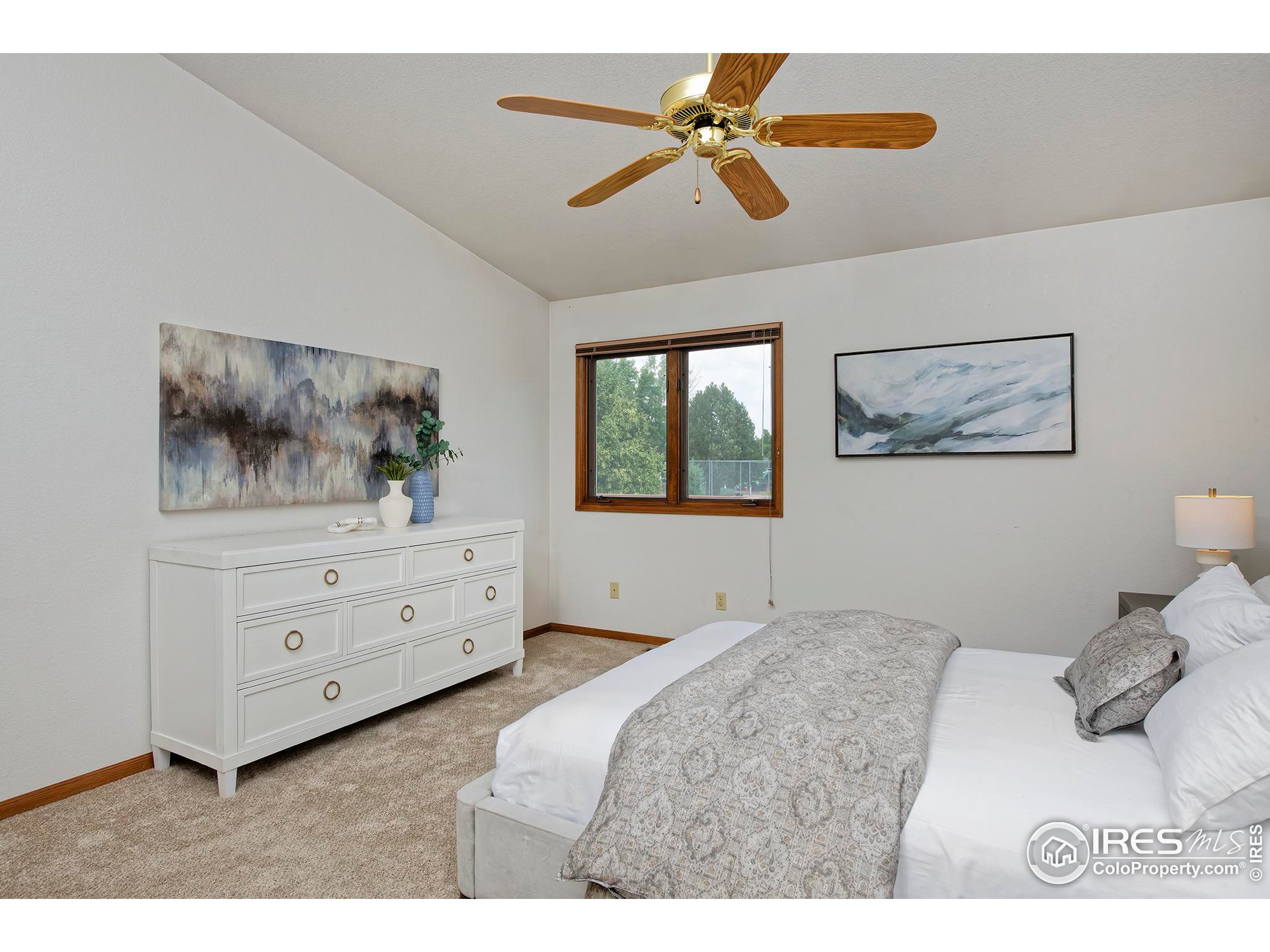 1531 W Swallow Rd 26