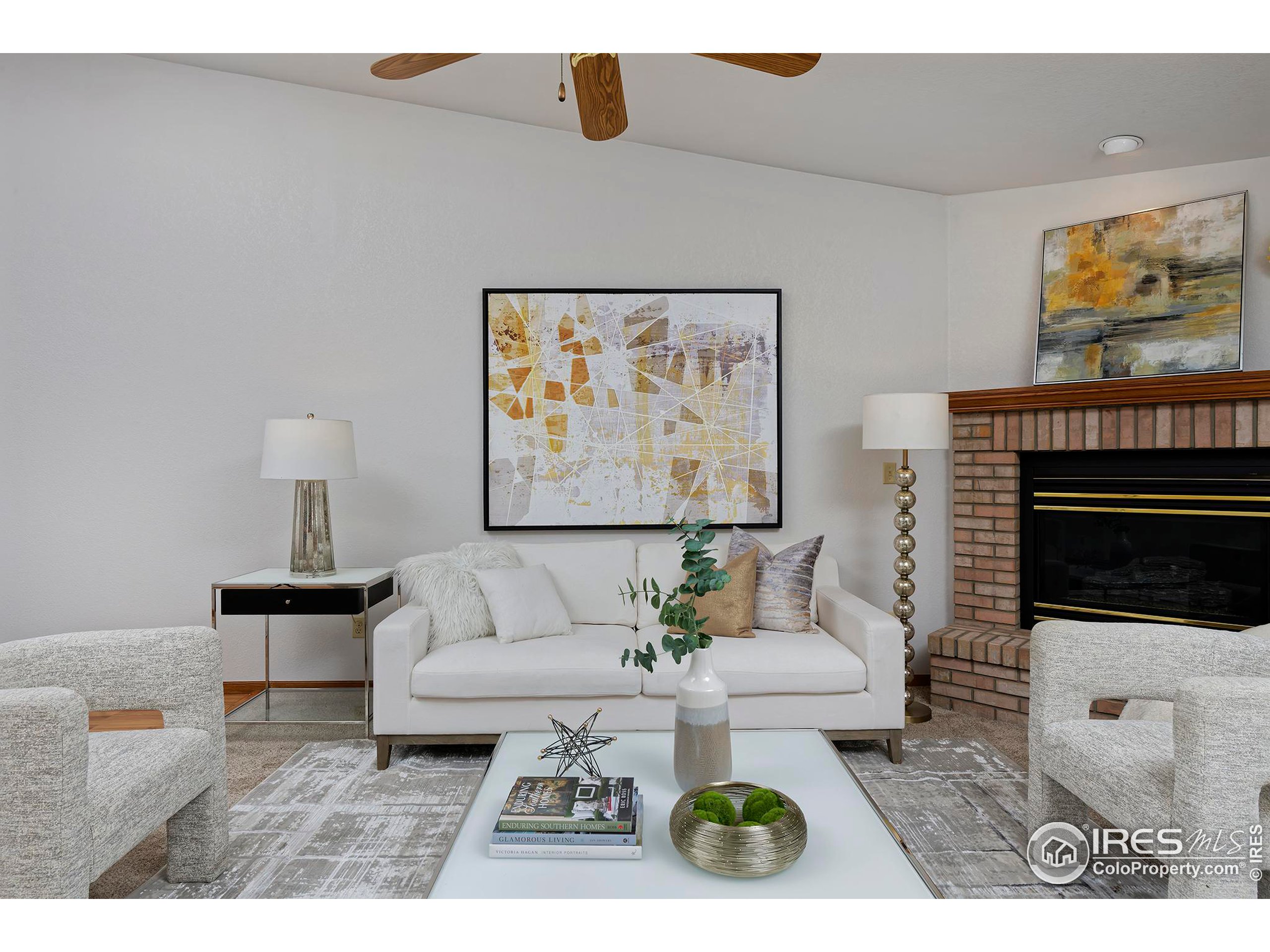 1531 W Swallow Rd 26