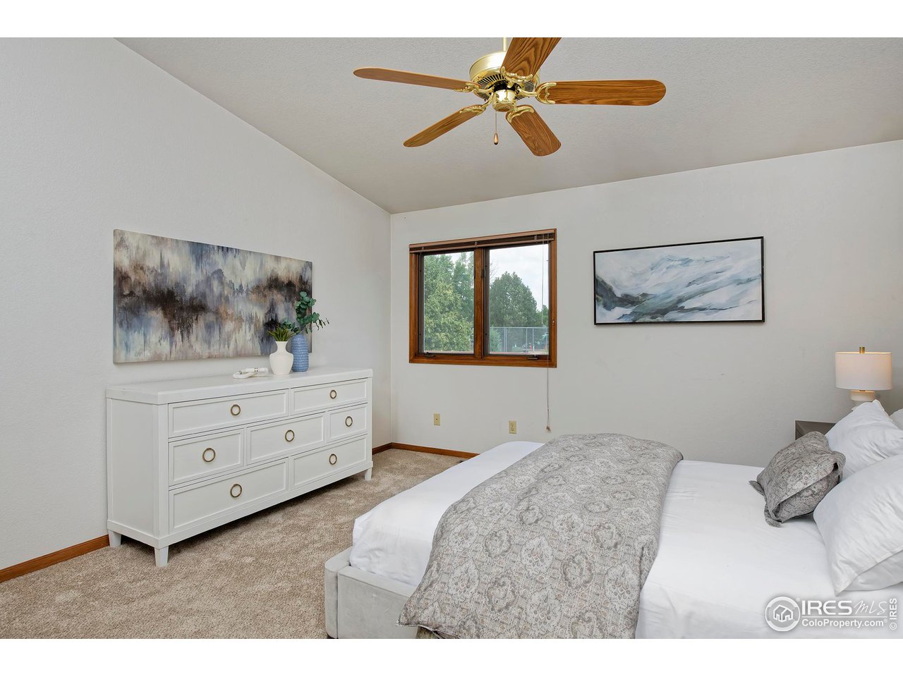 1531 W Swallow Rd 26