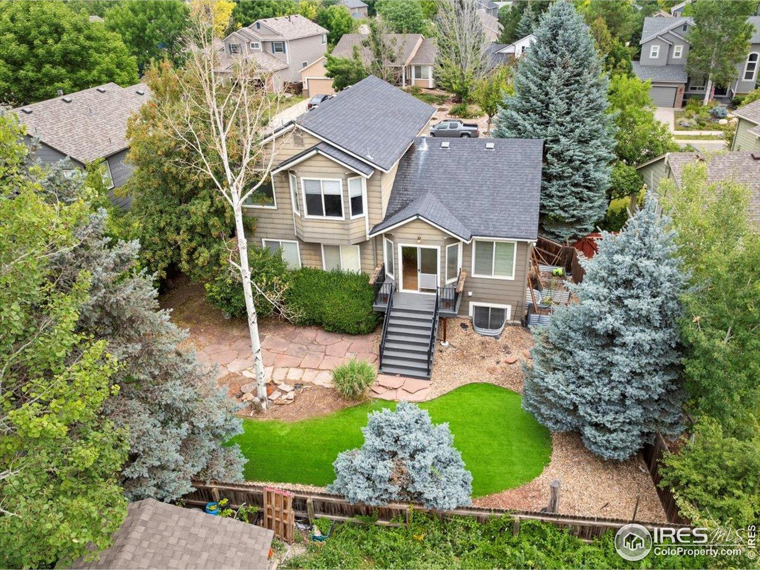 1926 Clark Ct