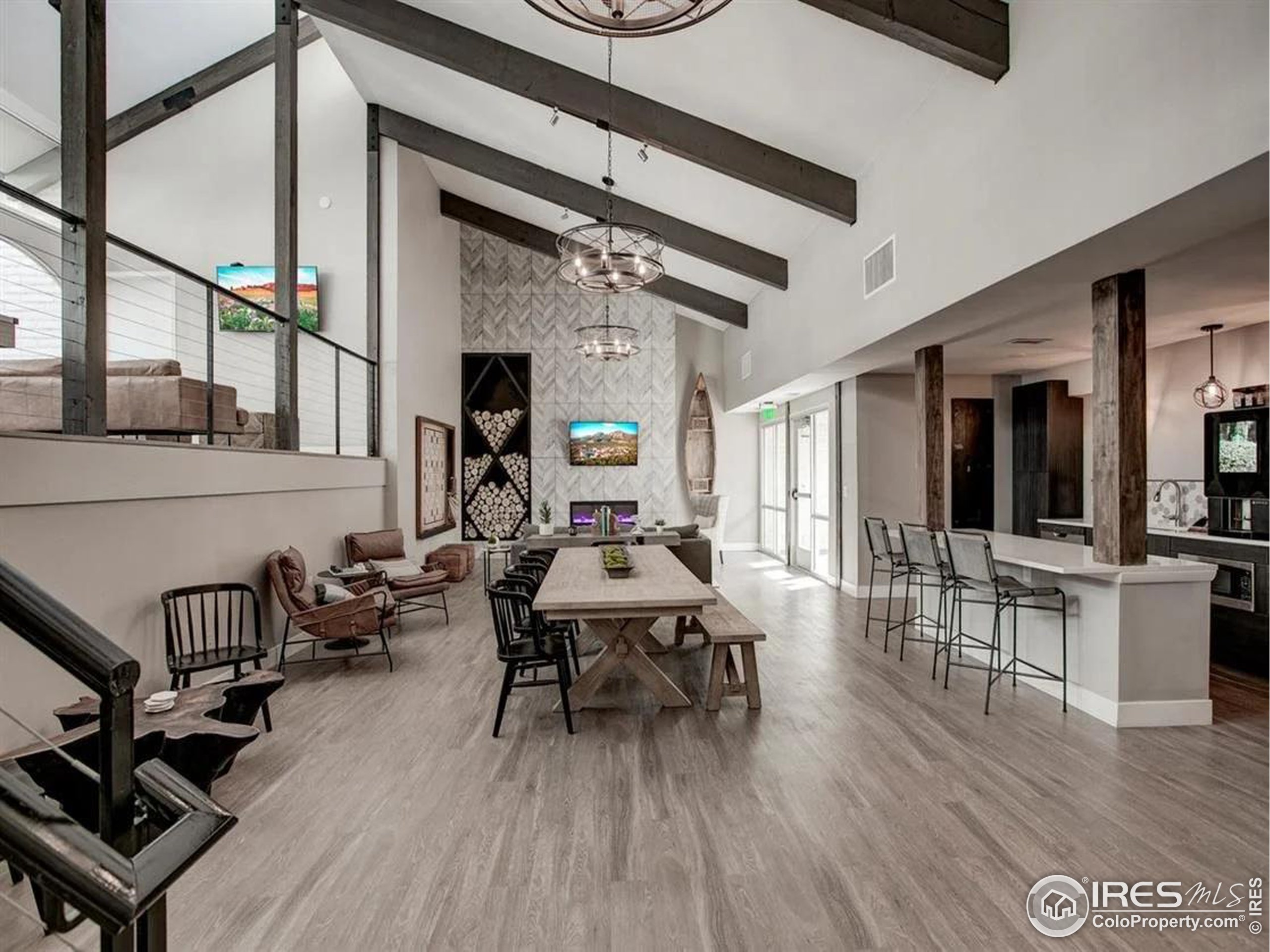 4475 Laguna Pl Unit: 210