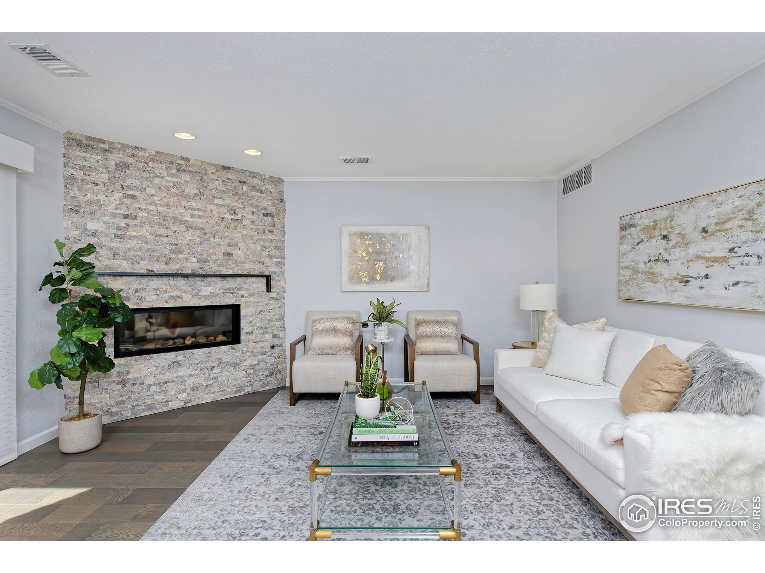 4475 Laguna Pl Unit: 210
