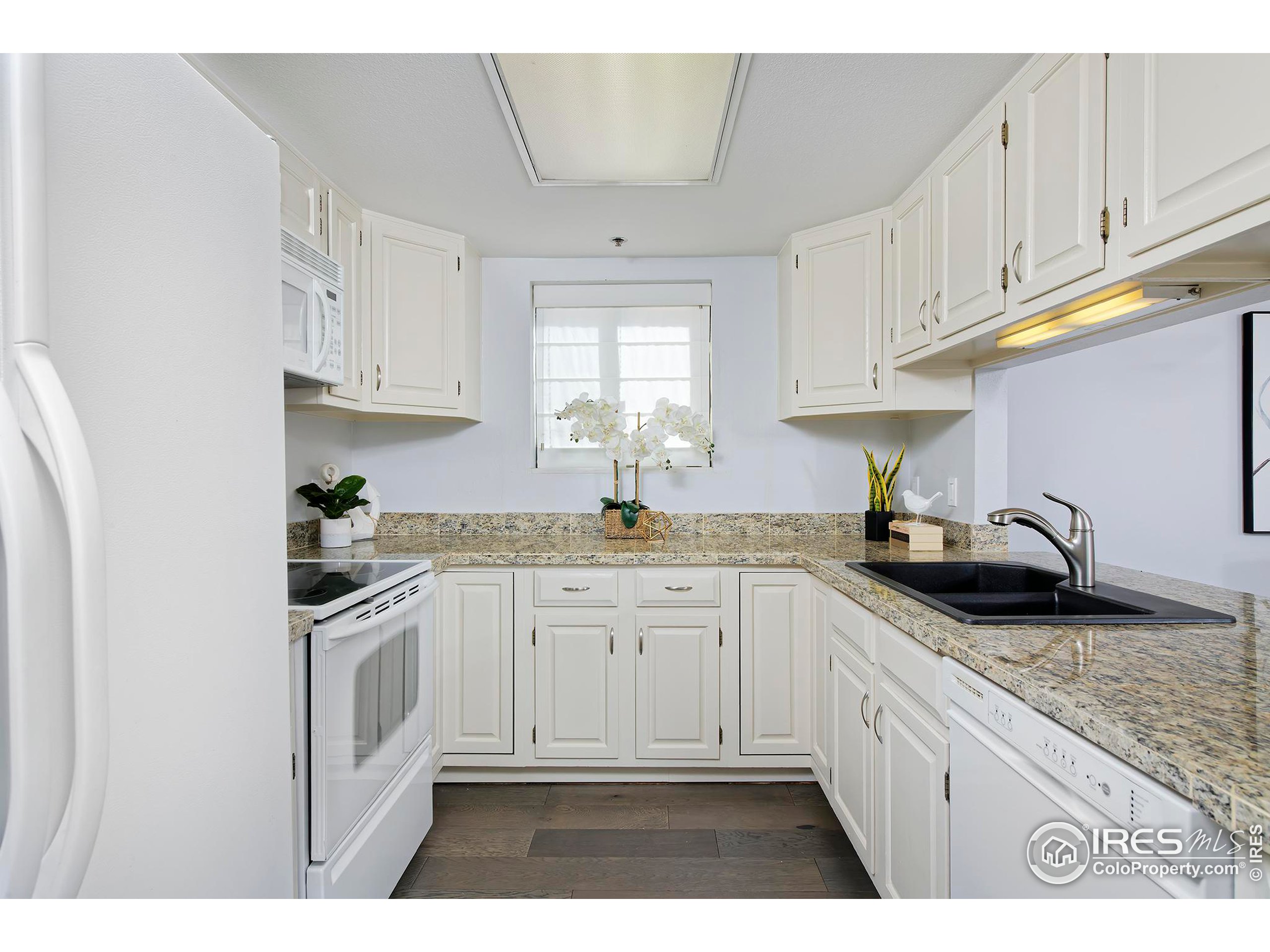 4475 Laguna Pl Unit: 210