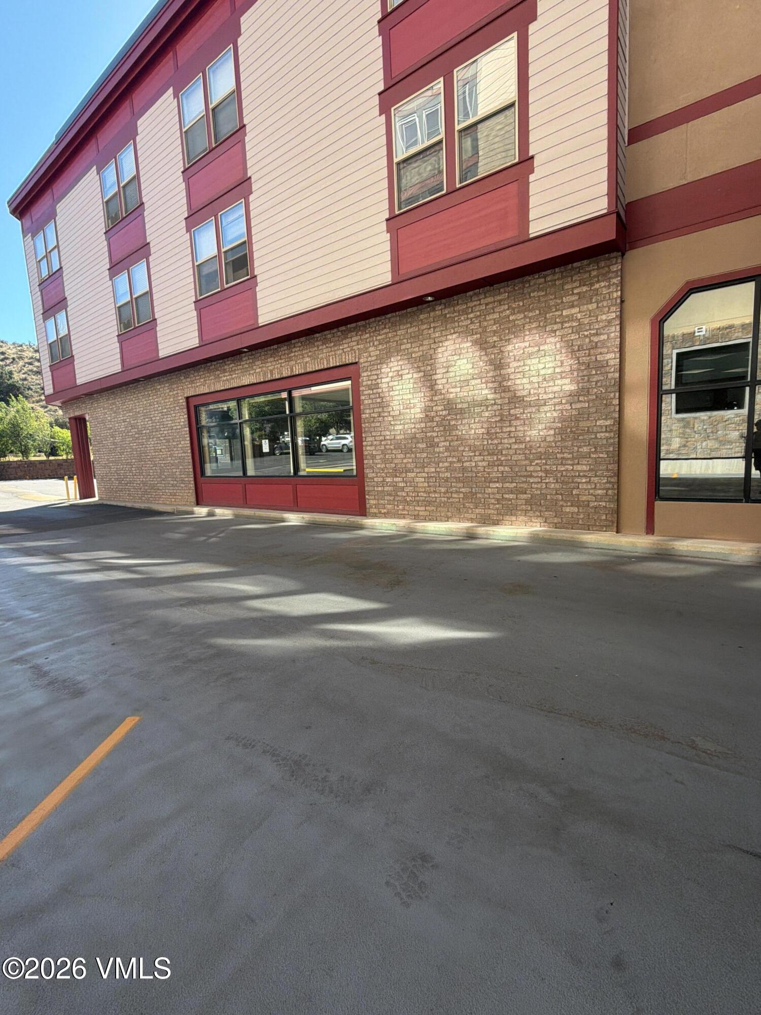 34353 Hwy 6 C-101