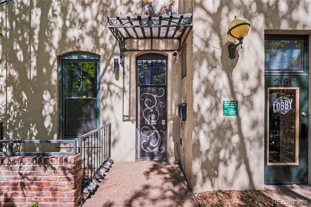 2193 Arapahoe Street Unit: 14
