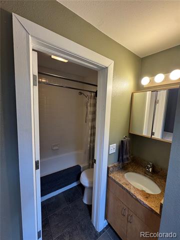 2193 Arapahoe Street Unit: 14