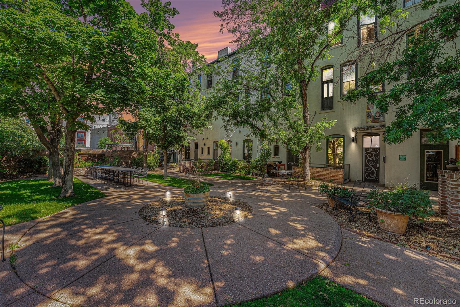 2193 Arapahoe Street Unit: 14