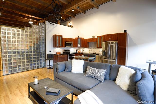 1450 Wynkoop Street Unit: 3F