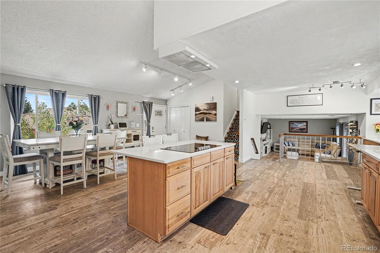 5580 W 74th Avenue