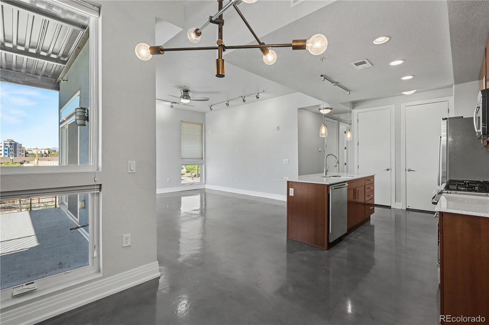 2460 W 29th Avenue Unit: 303
