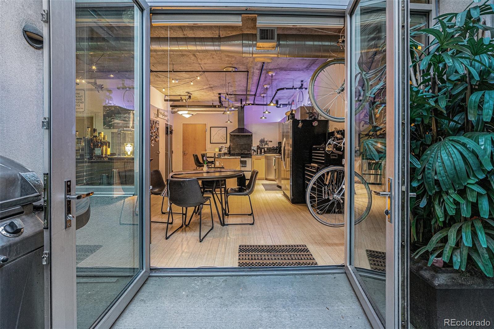 1401 Wewatta Street Unit: 413