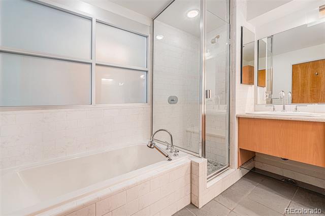 1401 Wewatta Street Unit: 214