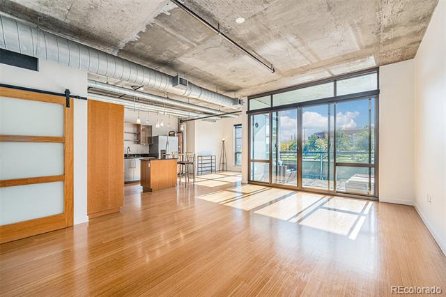 1401 Wewatta Street Unit: 214