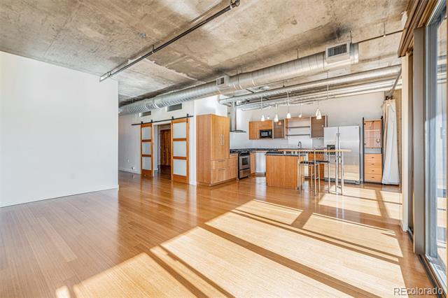 1401 Wewatta Street Unit: 214