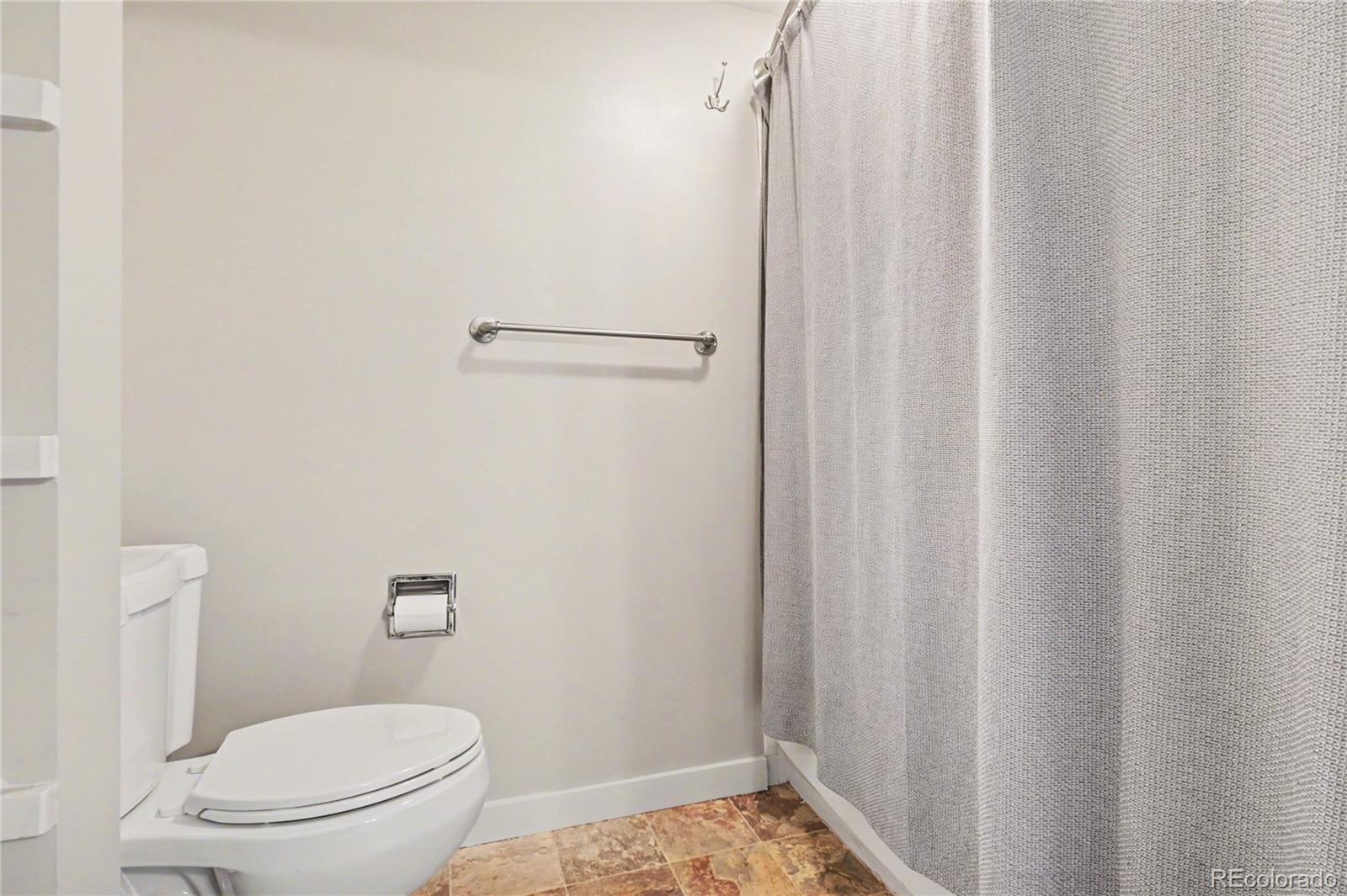 1475 Delgany Street Unit: 404