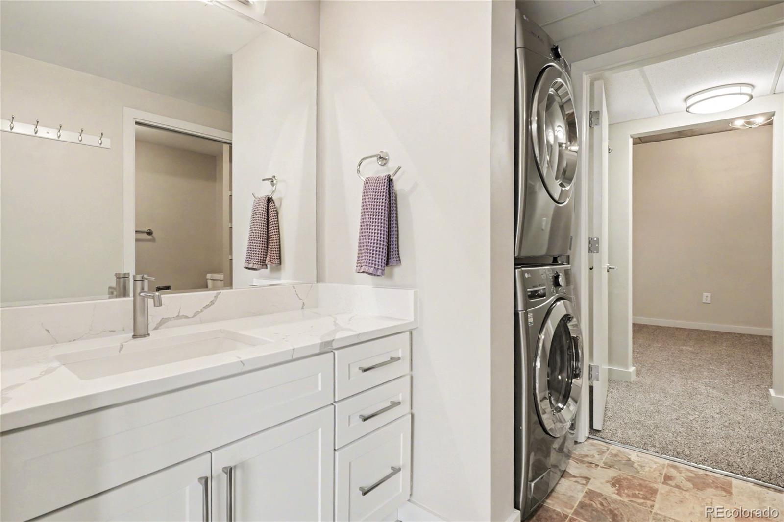 1475 Delgany Street Unit: 404