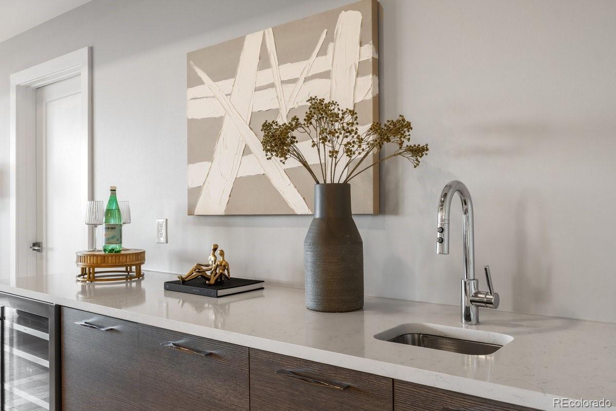 1515 Julian Street Unit: 801