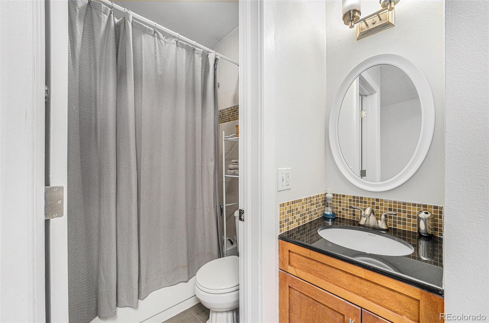 2193 Arapahoe Street Unit: 6
