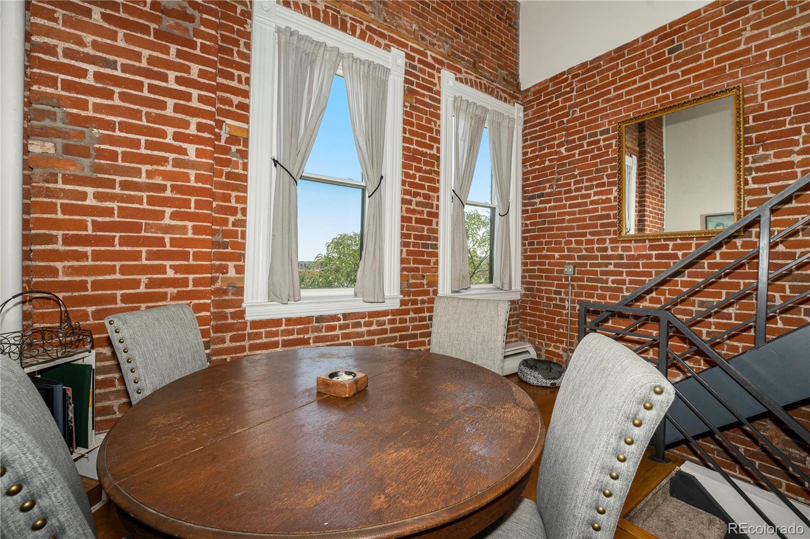 2193 Arapahoe Street Unit: 6